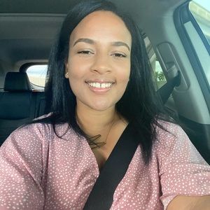 Meet your Posher, Mari